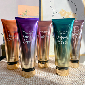 Vente en gros de lotion <span class=keywords><strong>pour</strong></span> le corps <span class=keywords><strong>Victoria</strong></span> Perfume 236 ml, crème <span class=keywords><strong>pour</strong></span> le corps, brume <span class=keywords><strong>parfum</strong></span>ée, lotion <span class=keywords><strong>pour</strong></span> le corps <span class=keywords><strong>Victoria</strong></span> <span class=keywords><strong>Secret</strong></span>, <span class=keywords><strong>parfum</strong></span> <span class=keywords><strong>pour</strong></span> femmes - Product Image 2