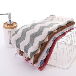 Grande serviette carrée en microfibre, absorbante et à séchage rapide, pour le lavage de voitures, l'entretien ménager, les salons de beauté, les salons de coiffure, technique d'impression, usage domestique - Product Image 3