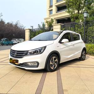 Wuling Baojun 310 2017, Automático, Volante a la Izquierda, Neumáticos R15, Motor de Gasolina, Hatchback, Asientos de Tela, Interior Oscuro, Trasero, Auto Usado Barato - Product Image 2