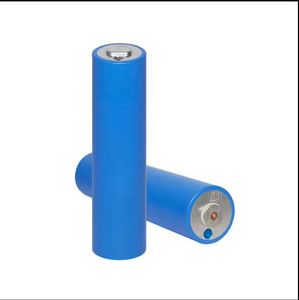 40135 C40 20000mAh 20Ah Zylindrische Zelle LFP Lithium-Ionen-Akku 3,2V 20Ah LiFePO4-Batterie für DIY-Roller Motorrad EV-Akku - Product Image 6