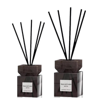 Bouteille en verre de diffuseur de roseau carré de luxe de 150ml avec bouchon en bois noir mat bouteille de diffuseur de parfum à bouchon à vis de couleur ambre