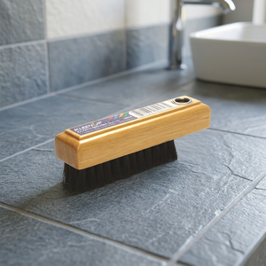 Brosse à chaussures en bois massif KLEEN up avec logo personnalisé, petite brosse carrée en tissu – Vente en gros usine - Product Image 3