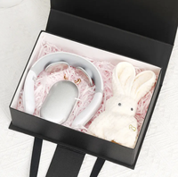 Boîte cadeau rigide en carton gris recyclable personnalisée pour chaussures, chaussettes et fourrures avec fermeture magnétique et emballage en carton professionnel