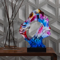 Neue Taihu-See-Stein-Skulptur im chinesischen Stil aus transparentem Kunstharz mit unregelmäßiger Form für Heim- und Bürodekoration