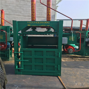Compacteur hydraulique Longmiao à moteur, haute sécurité, avec petite bouteille carrée en plastique, garantie 1 an pour entrepôts et supermarchés - Product Image 6