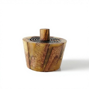Mabkhara de Resina y Madera Hecha a Mano, Elegante Quemador de Oud Árabe para Fragancia y Decoración de Interiores de Lujo - Product Image 1