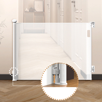 Barrière de sécurité pour enfants et animaux de compagnie Prodigy SG0021A en aluminium rétractable, 33 pouces de haut et 71 pouces de large, pour escaliers, bébés, chats et chiens