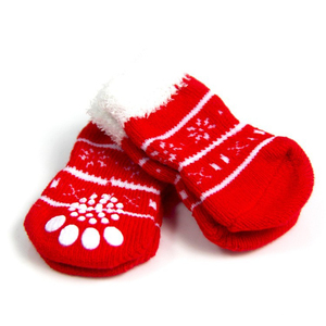 Cape de Noël à carreaux pour animaux de compagnie avec capuche, chapeau, nœud, flocon de neige, doublure polaire chaude et ensemble de chaussettes antidérapantes pour chats et petits chiens - Product Image 6