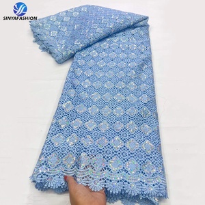 Tissu en dentelle guipure africaine Sinya avec sequins, broderie de haute qualité, 5 yards, tissu en dentelle <span class=keywords><strong>soluble</strong></span> dans l'eau de luxe pour robe femme - Product Image 3