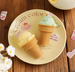 เทียนหอมรูปไอศกรีม ทำมือจากขี้ผึ้งถั่วเหลือง กลิ่นหอมสร้างสรรค์ ของขวัญอโรมาเธอราพีสุดหรู บรรจุในภาชนะแก้วสำหรับขนมหวาน - Product Image 3