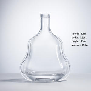 Bouteilles en verre transparent de 700ml en forme de gourde de haute qualité pour vin vin rouge pour <span class=keywords><strong>Cognac</strong></span> plat Brandy XO avec type d'étanchéité de pulvérisateur à pompe - Product Image 2