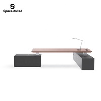 Escritorio Ejecutivo Modular de Alta Calidad SpaceUnited con Superficie de Madera Maciza y Diseño Abierto para Computadora