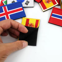 Haute précision petit pays asiatique drapeau patchs usine en gros brodé fer sergé à coudre Style feutre tissu