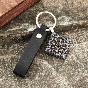 Porte-clés Viking nordique en acier inoxydable, pendentif carré avec sangle en cuir, bijoux culturels unisexes, cadeau à porter au quotidien - Product Image 3