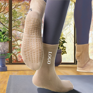 Calcetines de Pilates de Algodón Premium Transpirables y Antideslizantes para Mujer, con Puño y Logotipo, para Yoga en Interiores, Tejido de Punto, Técnica de Compresión - Product Image 2