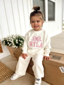 Bộ đồ bé gái bán chạy nhất, chất liệu thun gân mềm mại, kiểu dáng thoải mái, phong cách Pháp - Product Image 2