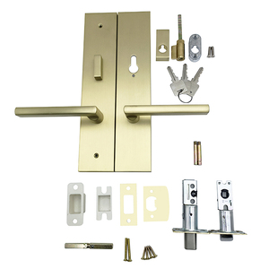 Ensemble de poignées de porte d'entrée modernes avec serrure à cylindre unique et loquet de passage pour portes intérieures et extérieures - Product Image 3