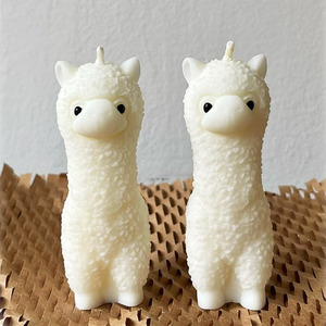 Vela Aromática con Forma de <span class=keywords><strong>Alpaca</strong></span>, Hecha a Mano, Divertida, con Forma de Oveja y Llama, para Decoración del Hogar, Accesorios de Fotografía, Regalo para Fiestas - Product Image 4