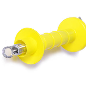 L'animal isolé jaune de pâturage de bétail a facilement assemblé les poignées électriques de porte de ressort de barrière avec le crochet - Product Image 5