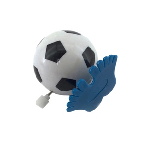 Vente chaude enfant cadeaux dessin animé liquidation marche mécanisme en plastique football liquidation <span class=keywords><strong>jouet</strong></span> - Product Image 5