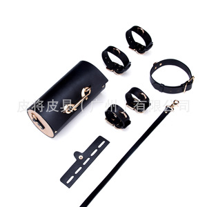 Jouets sexuels SM, ensemble de bondage en cuir pour flirter, jouets sexuels BDSM, menottes et attaches, vente directe d'usine, jeux coquins. - Product Image 3