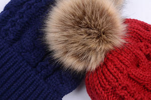 <span class=keywords><strong>Bonnet</strong></span> d'hiver chaud pour <span class=keywords><strong>femme</strong></span> <span class=keywords><strong>avec</strong></span> <span class=keywords><strong>pompon</strong></span> en fourrure – Promotion mode unisexe pas cher - Product Image 6