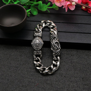 yunnique Men's <b>Titanium</b> Steel <b>Chain</b> Bracelet Flower Pattern Punk Rock Style Gift Jewelry - Product Image 3