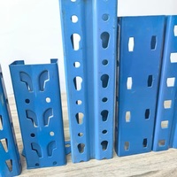 Colonne de rayonnage en acier robuste avec revêtement en poudre antirouille, poteau vertical réglable pour rayonnage à palettes
