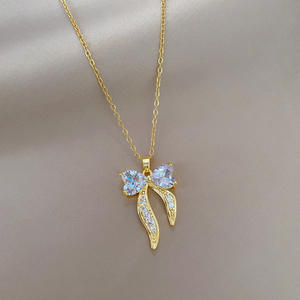 Popular último titanio acero oro cinta arco colgante collar Unisex joyería moda personalidad Internet celebridad - Product Image 1