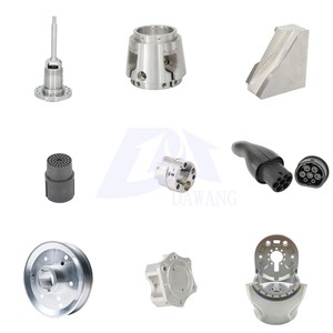 Pièces usinées CNC OEM, devis le jour même, tournage et perçage suisse, mécanisme de verrouillage interne pour chargeur EV en acier inoxydable 304 - Product Image 1