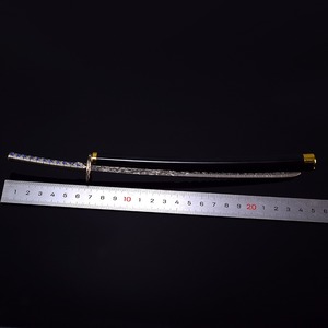 <span class=keywords><strong>Elden</strong></span> <span class=keywords><strong>Ring</strong></span> Toys Katana 26cm 45g Metal Crafts Toys Mini Sword Kids Gifts Home Decor - Product Image 5