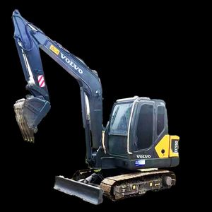 Excavatrices sur chenilles CE Volvo EC55 de 5,5 tonnes, mini-excavatrices avec pompe hydraulique Denison et accessoire tarière - Product Image 1