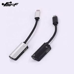 <span class=keywords><strong>Headphone</strong></span> Charger Splitter 3.5 mét aux 2 trong 1 cho <span class=keywords><strong>Iphone</strong></span> Tai nghe <span class=keywords><strong>Adapter</strong></span> thâm quyến Cáp USB tiêu chuẩn OPP Túi hoặc hộp AL hợp kim TPE - Product Image 4