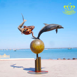 Plaza Garden Street Bronce Artesanía de metal Escultura DE ARTE 'El mundo es tuyo' Decoración de paisaje con temas de moda de Cruz de Ángel - Product Image 5