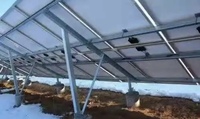 Système de montage solaire au sol en acier résistant à la corrosion, surface anodisée pour les projets photovoltaïques commerciaux à grande échelle en environnements difficiles