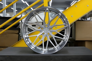 ล้อฟอร์จ VPS-4 ขนาด 19/20 นิ้ว 3 ชิ้น, 5*120/5*114.3 PCD CB70.3, สีเงินโครเมียม เหมาะสำหรับรถสปอร์ต X-BOW - Product Image 6