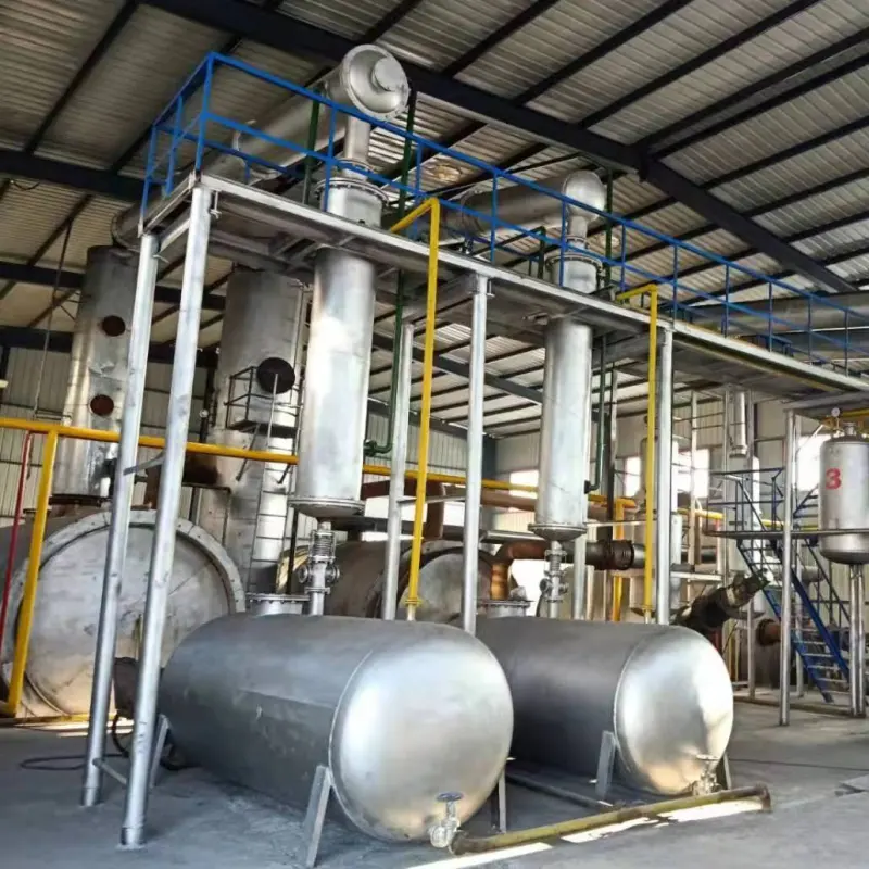 Système de distillation industrielle avec de l'huile diesel de rebut