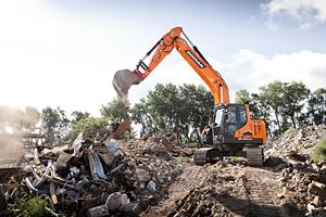 Excavatrice coréenne Doosan Dx235lcr de haute qualité et performante, en vente. - Product Image 2