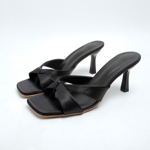 Nouvelle Arrivée – Sandales à Talons Hauts Vertes Élégantes pour Femmes, à Bout Carré Ouvert et Brides Croisées, Personnalisables - Product Image 2