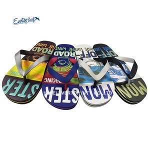 Pantoufles plates en caoutchouc pour hommes de <span class=keywords><strong>marque</strong></span> bon marché de haute qualité avec logo personnalisé pantoufles d'été tongs de style plage en PVC - Product Image 6