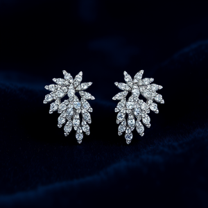 Orecchini a lobo E1440 in oro bianco con diamanti taglio marquise a forma di pianta, montatura a griffe, gioielli di lusso da donna - Product Image 2