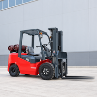 Schwerlast-LPG-Gabelstapler 3000kg Dual-Fuel-Gabelstapler mit Nissan K25 Motor, Propangasbetrieben für Lebensmittel- und Getränkeverteilung in Depotbereichen
