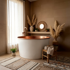 Baignoire en cuivre, extérieur blanc martelé, baignoire de luxe en cuivre, équipement de salle de bain, bain japonais traditionnel, décoration intérieure - Product Image 1