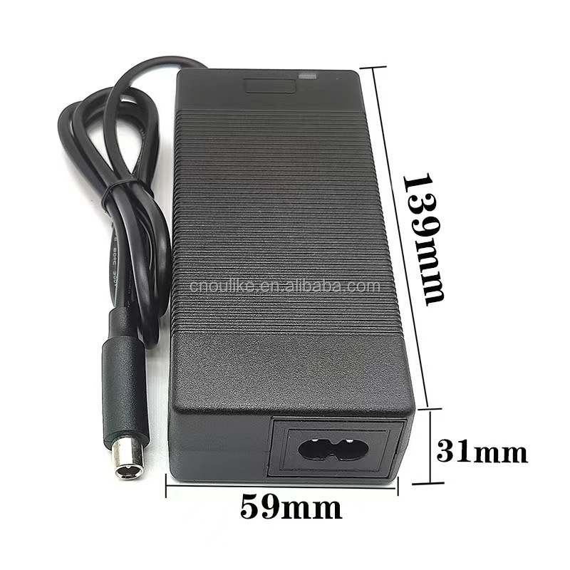Porta Di Ricarica DC Per E-Bike E Scooter - Presa Tonda 5.5x2.1mm Con Cavo 10cm