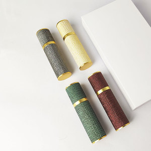 Atomiseur de parfum <span class=keywords><strong>vide</strong></span> rond personnalisé <span class=keywords><strong>poche</strong></span> de voyage rechargeable mini 5ml 10ml bouteille de parfum en cuir de luxe - Product Image 4