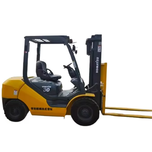 Montacargas Diésel Komatsu FD30T-17 Usado Original de 3 Toneladas en Excelentes Condiciones de Funcionamiento, Precio Competitivo en Venta - Product Image 1