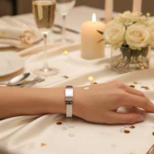 Bracciale in Acciaio Placcato Oro con Perline Bianche, Diamanti, Agate e Perle, Stile Geometrico Religioso per Feste e Anniversari - Product Image 3