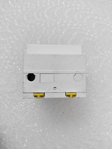 Protector Contra Sobretensiones para Sensor de Controlador PLC, Nuevo y Original IST 20 4P - Product Image 6