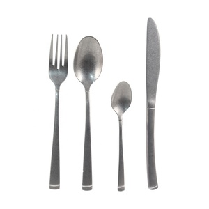 Ensemble d'argenterie pour 4, ustensiles de couverts en acier inoxydable très résistants, comprenant un couteau à steak, une fourchette et une cuillère - Product Image 1