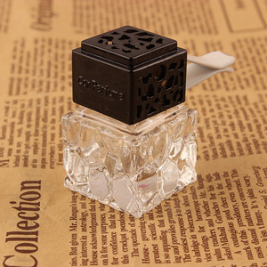 Venta al por mayor vacío 10ml cubo Auto Parfum difusor botella coche ventilación <span class=keywords><strong>Clip</strong></span> difusor botella - Product Image 5